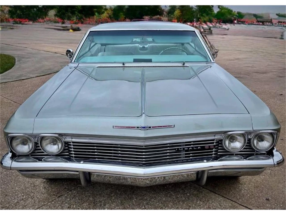 1965 Chevrolet Impala SS 4th Gen - Image 13 of 16