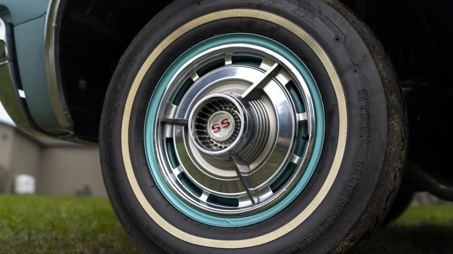 1965 Chevrolet Impala 4th Gen - Image 15 of 31