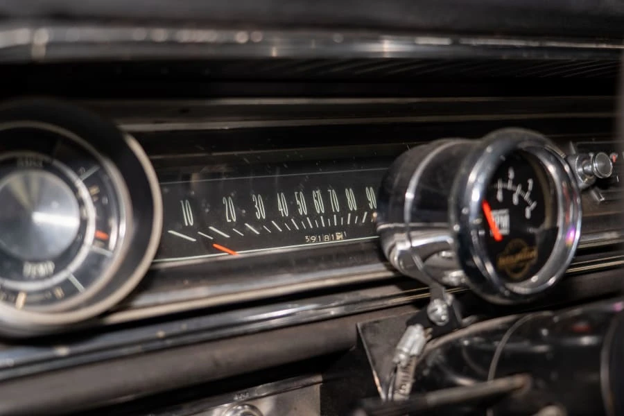 1965 Chevrolet Impala SS 4th Gen - Image 20 of 25