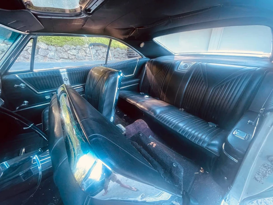 1965 Chevrolet Impala SS 4th Gen - Image 10 of 12