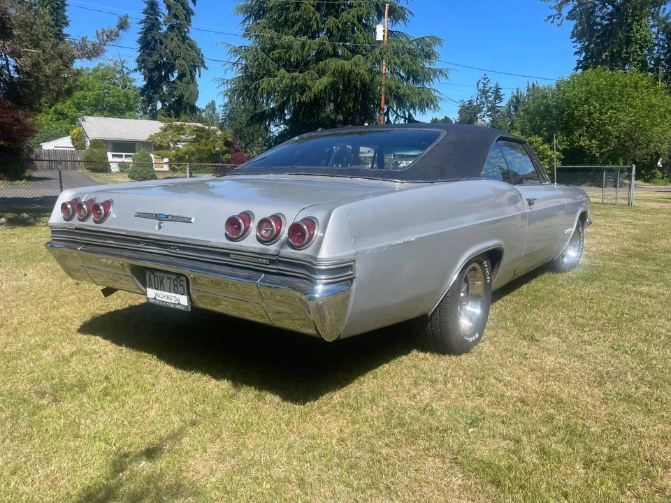 1965 Chevrolet Impala SS 4th Gen - Image 2 of 12