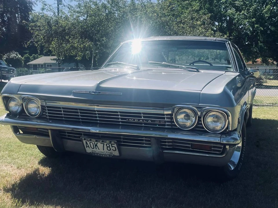 1965 Chevrolet Impala SS 4th Gen - Image 5 of 12