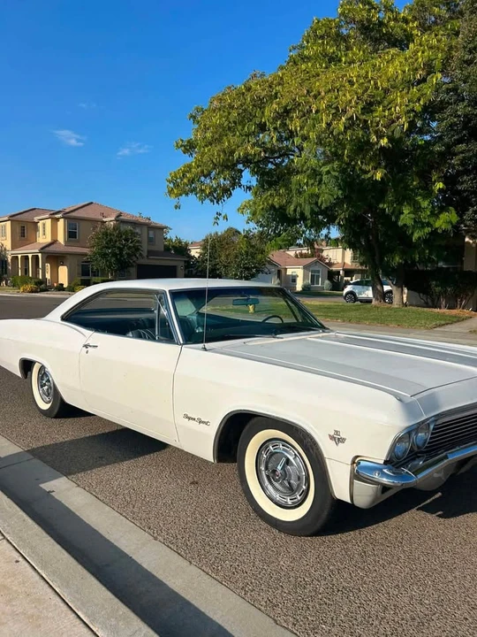 1965 Chevrolet Impala SS 4th Gen - Image 2 of 10