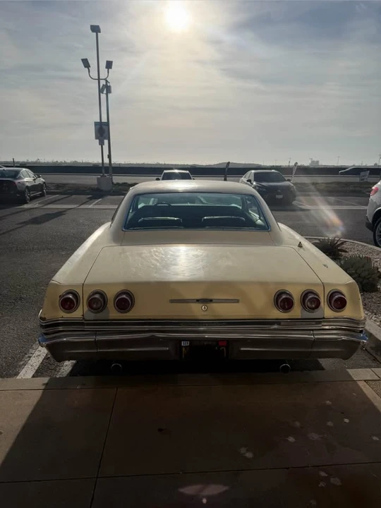 1965 Chevrolet Impala SS 4th Gen - Image 5 of 14