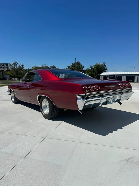 1965 Chevrolet Impala SS 4th Gen - Image 7 of 13
