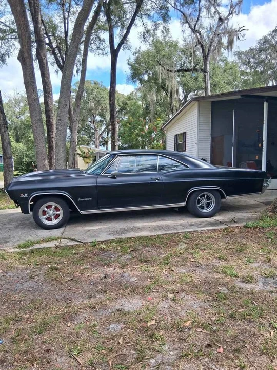 1965 Chevrolet Impala SS 4th Gen - Image 2 of 19