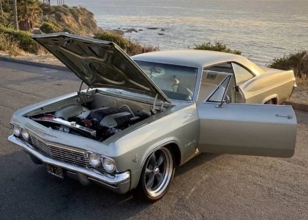 1965 Chevrolet Impala SS 4th Gen - Image 15 of 24