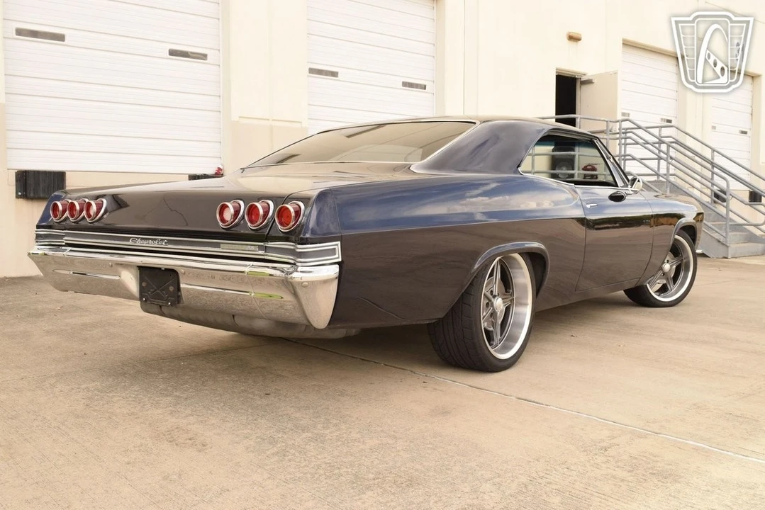 1965 Chevrolet Impala 3rd Gen - Image 16 of 21