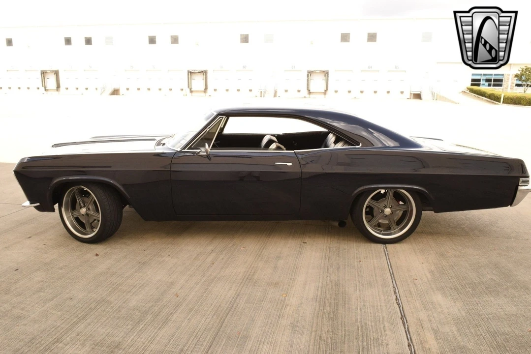 1965 Chevrolet Impala 3rd Gen - Image 3 of 12