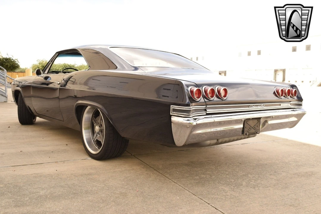 1965 Chevrolet Impala 3rd Gen - Image 4 of 12
