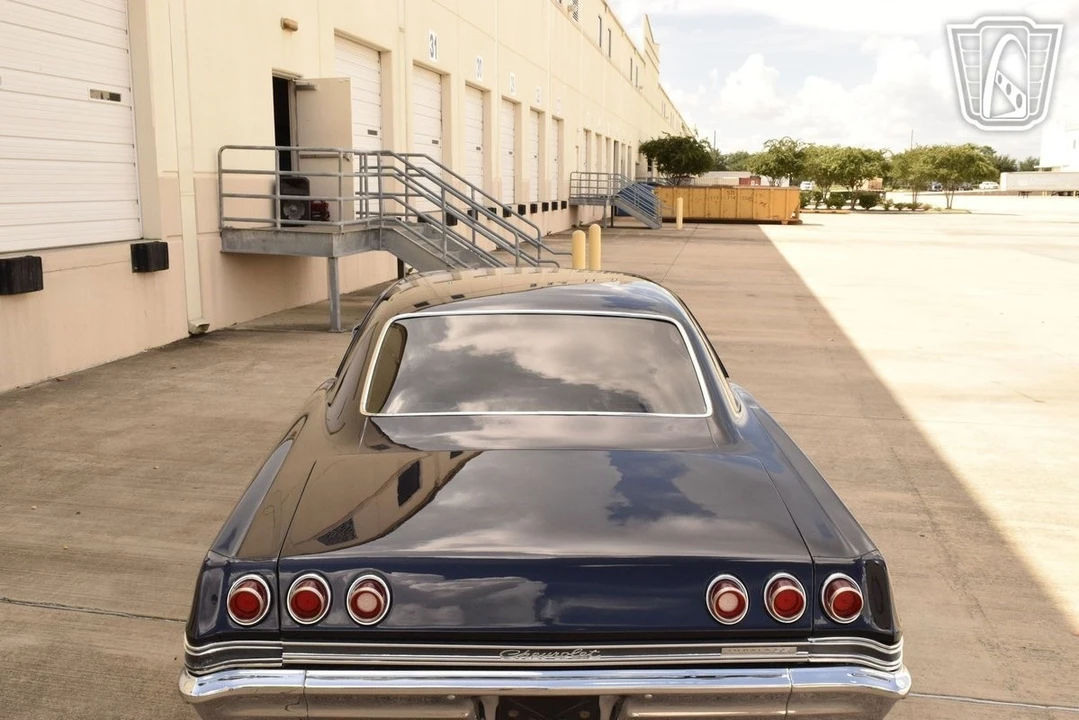 1965 Chevrolet Impala 3rd Gen - Image 11 of 12