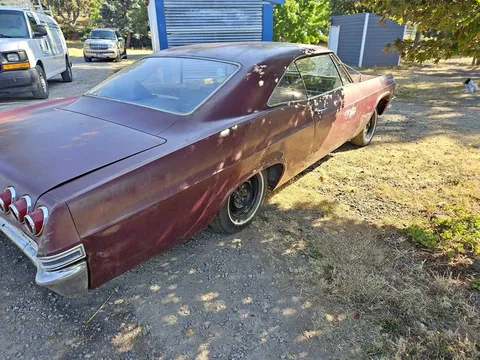1965 Chevrolet Impala SS Sedan 4D