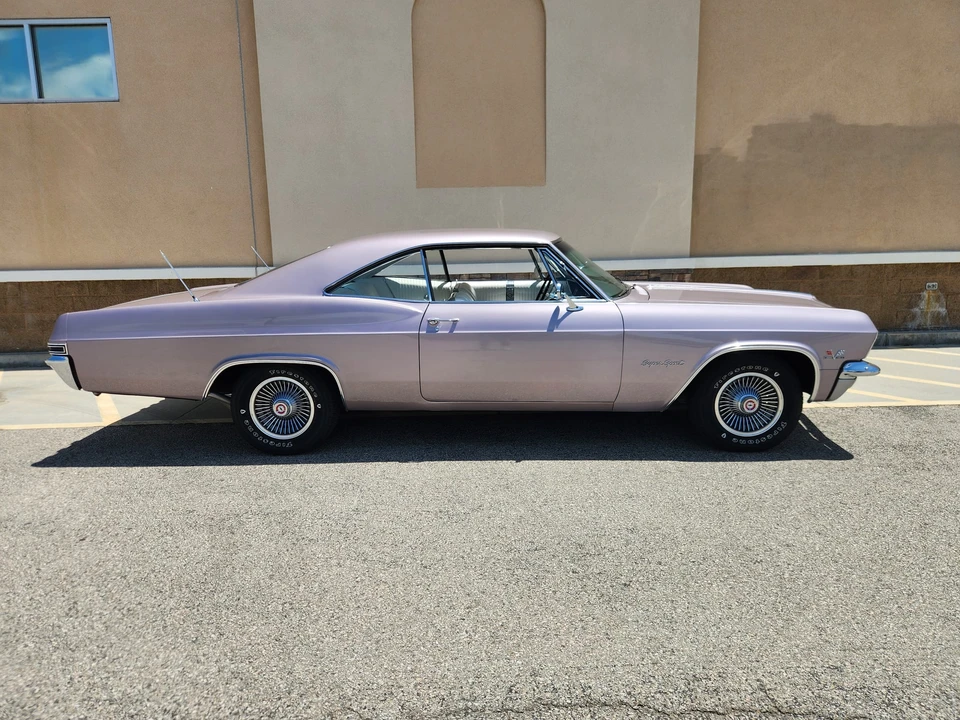 1965 Chevrolet Impala SS 4th Gen - Image 11 of 31
