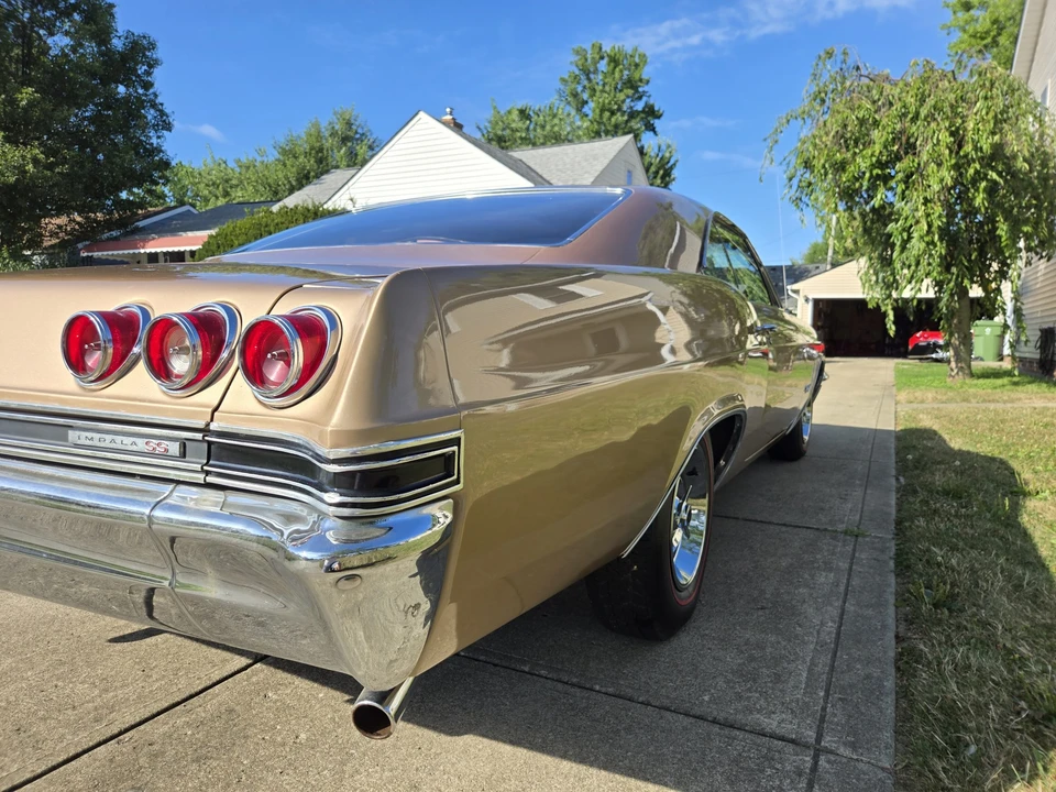 1965 Chevrolet Impala 3rd Gen - Image 16 of 31