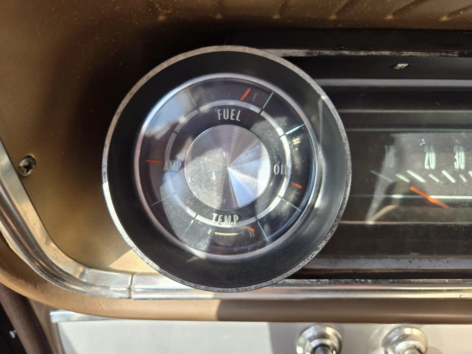 1965 Chevrolet Impala 3rd Gen - Image 26 of 31