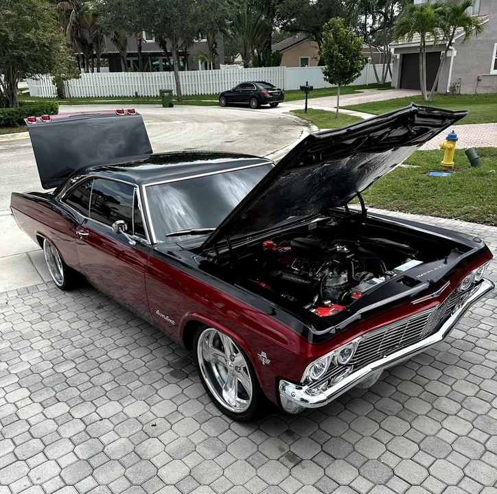 1965 Chevrolet Impala SS 4th Gen - Image 4 of 15