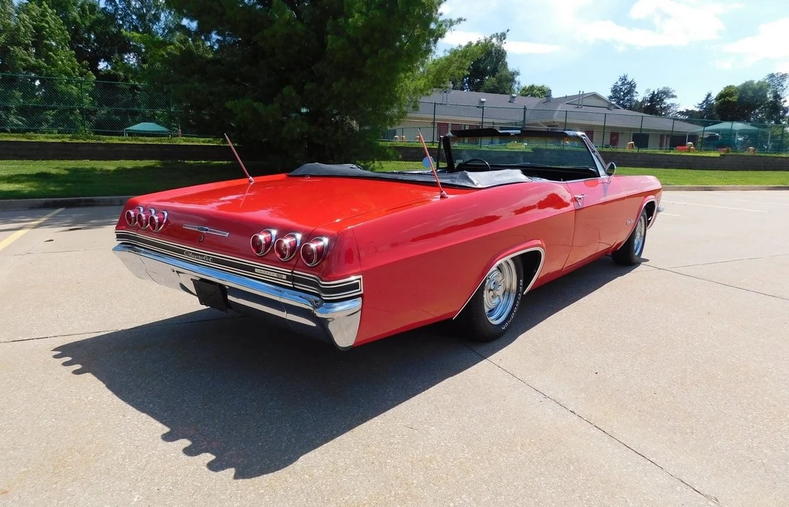 1965 Chevrolet Impala SS 4th Gen - Image 24 of 31
