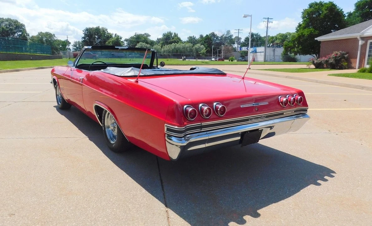 1965 Chevrolet Impala SS 4th Gen - Image 27 of 31
