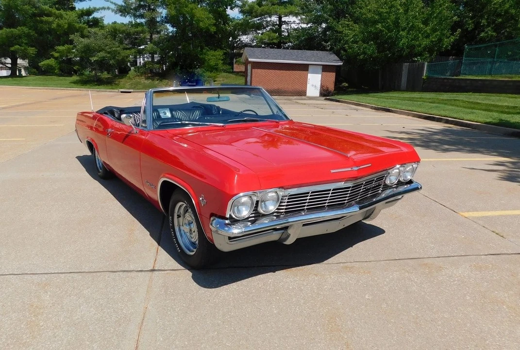 1965 Chevrolet Impala SS 4th Gen - Image 4 of 31