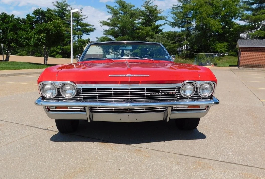 1965 Chevrolet Impala SS 4th Gen - Image 3 of 31