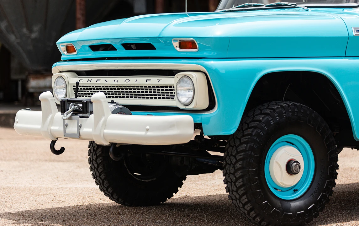 1965 Chevrolet Suburban 5th Gen - Image 10 of 13