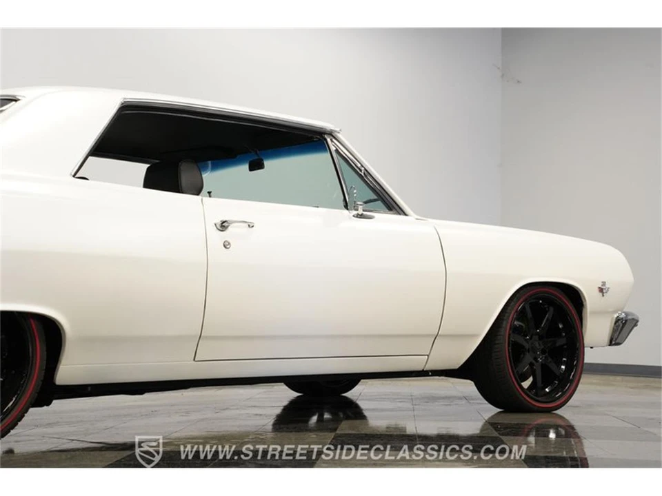 1965 Chevrolet Malibu - Image 27 of 31