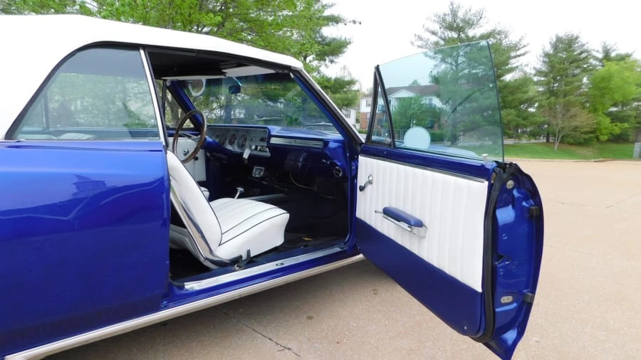 1965 Chevrolet Malibu - Image 7 of 15