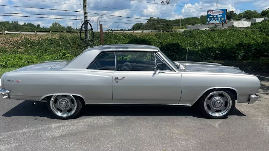 1965 Chevrolet Malibu - Image 2 of 31