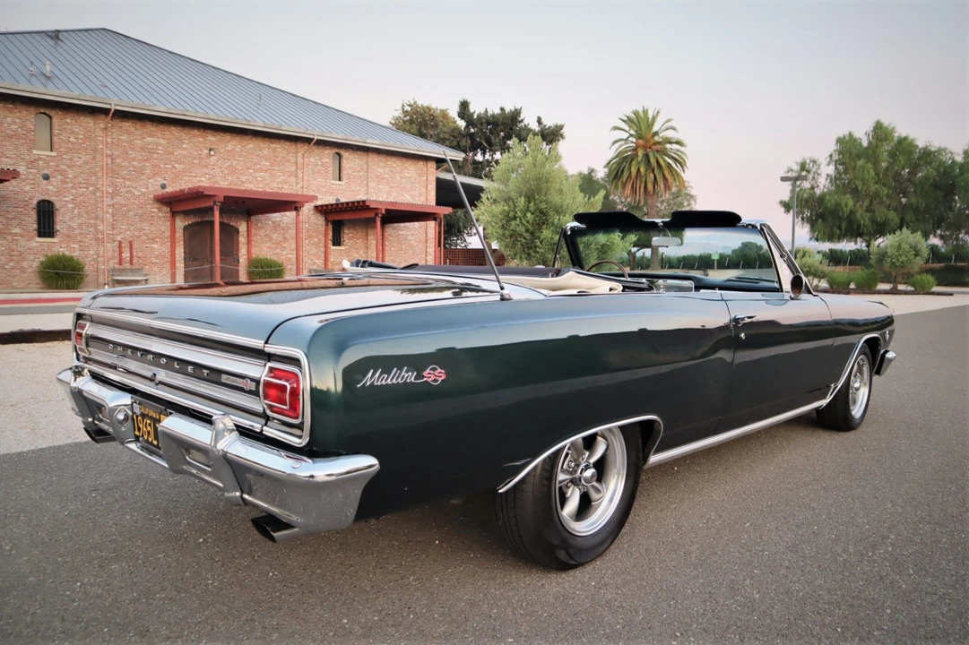 1965 Chevrolet Malibu - Image 13 of 31