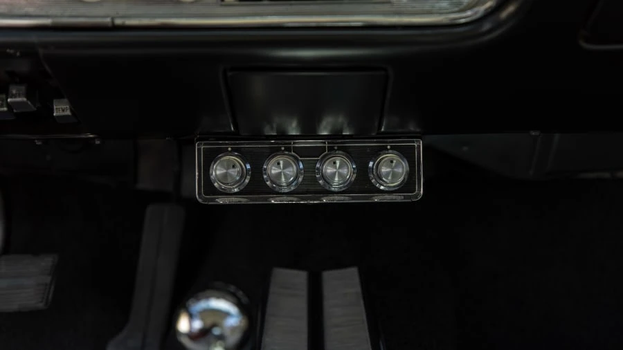 1965 Chevrolet Malibu - Image 18 of 30