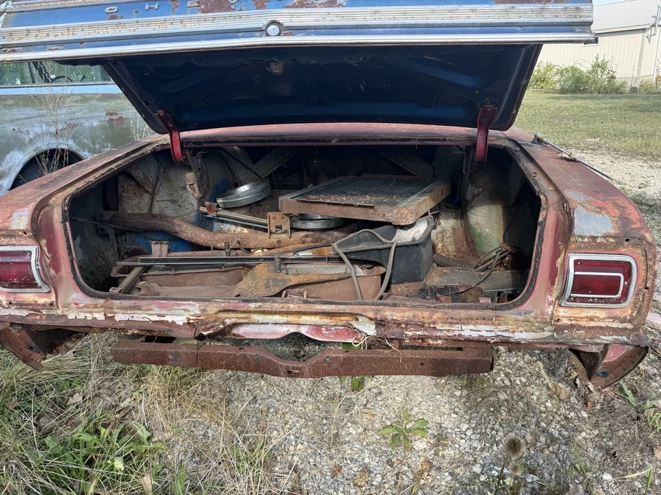 1965 Chevrolet Malibu - Image 16 of 19