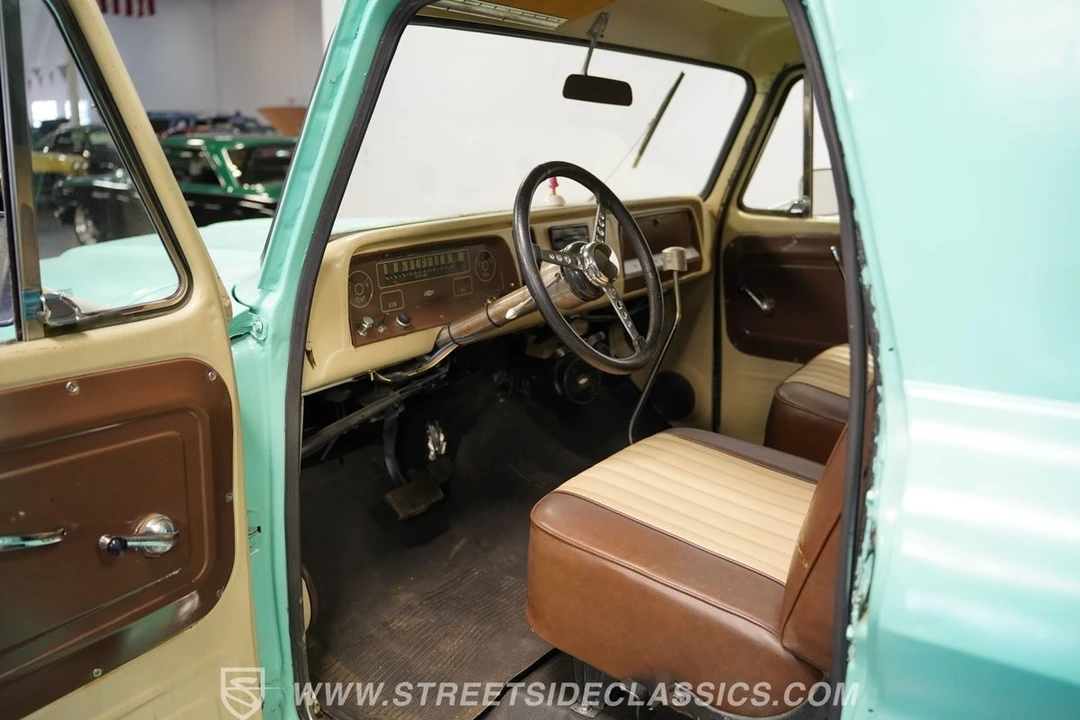 1965 Chevrolet G-Series Van - Image 5 of 12