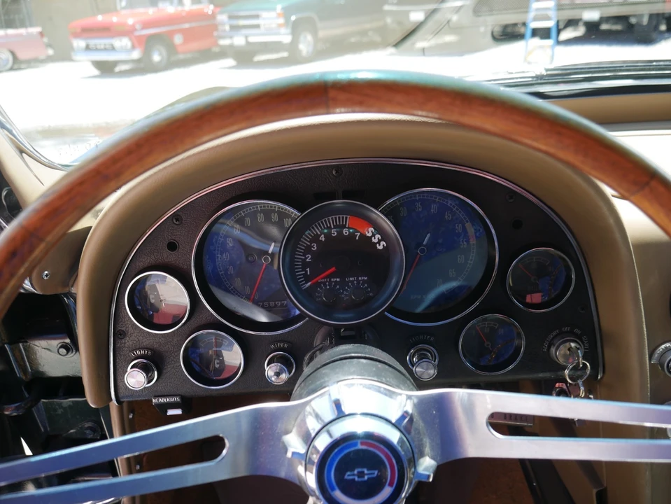 1965 Chevrolet Corvette C2 - Image 31 of 31