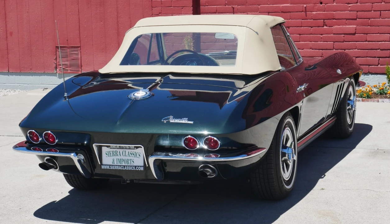 1965 Chevrolet Corvette C2 - Image 5 of 31