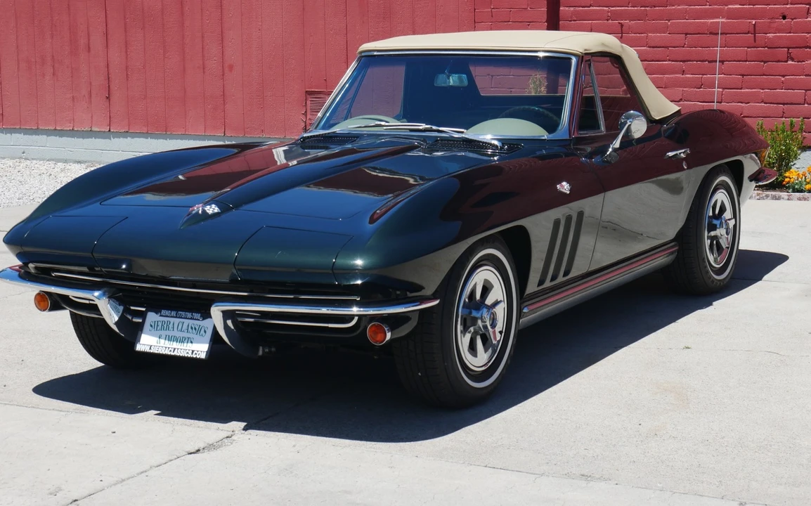 1965 Chevrolet Corvette C2 - Image 2 of 31