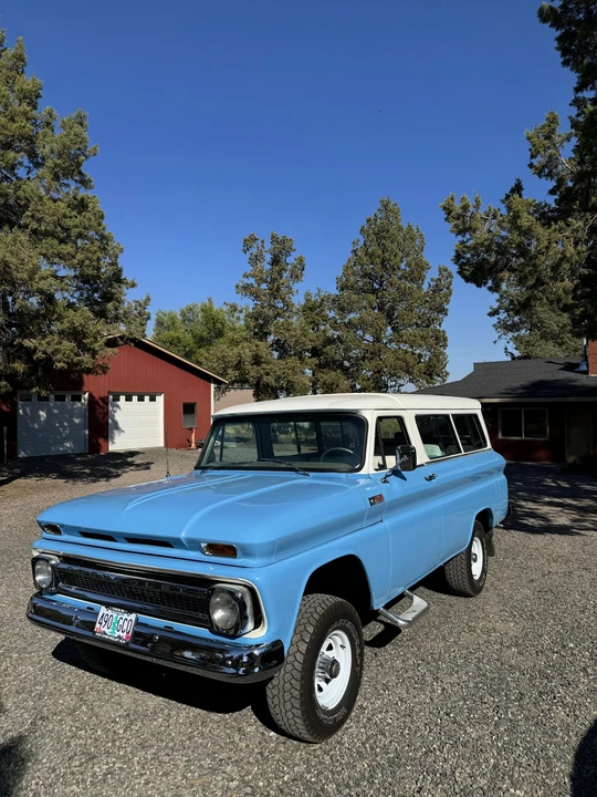 1965 Chevrolet Suburban 5th Gen - Image 3 of 31