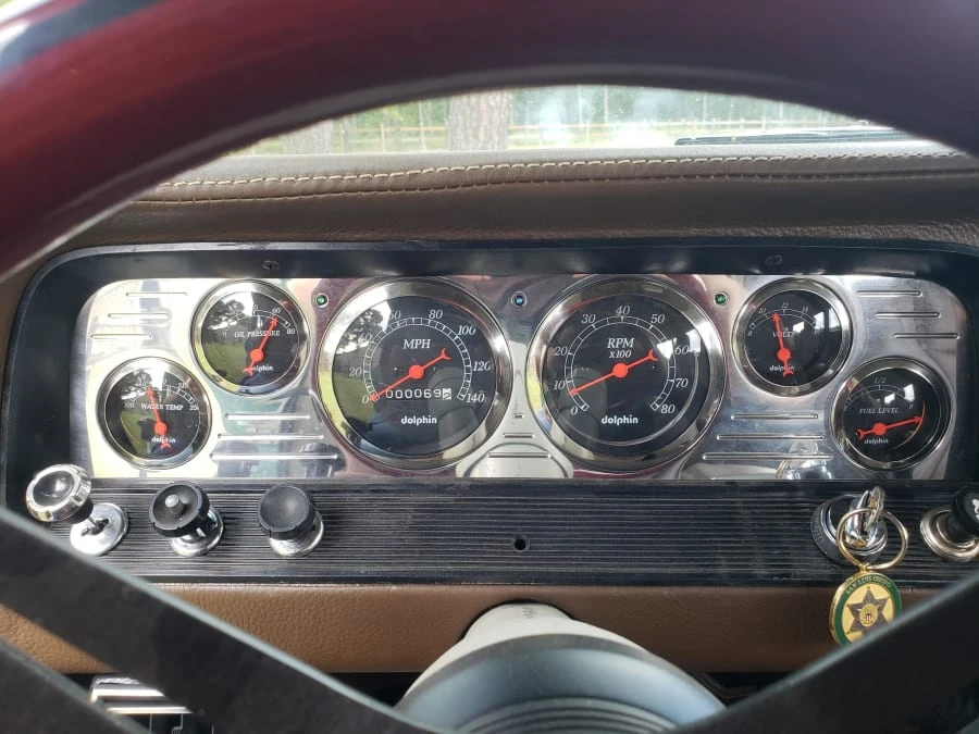 1965 Chevrolet Suburban 5th Gen - Image 5 of 12
