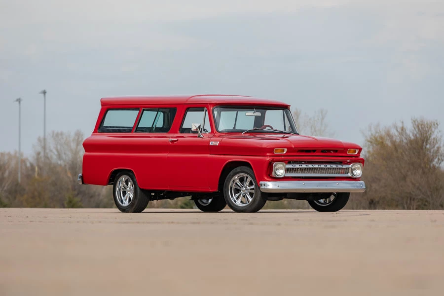 1965 Chevrolet Suburban 5th Gen - Image 6 of 31