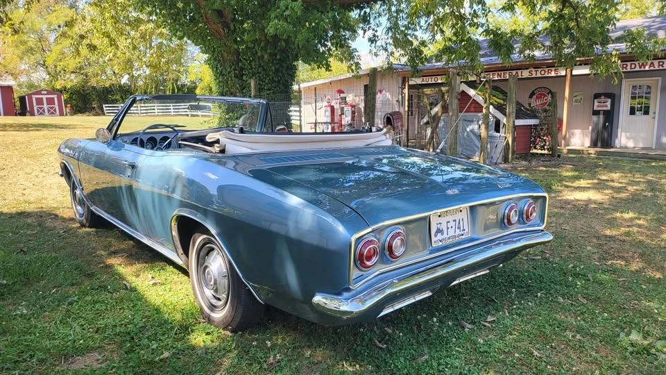 1965 Chevrolet Corvair 2nd Gen - Image 4 of 18
