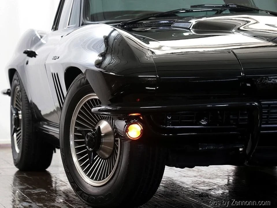 1965 Chevrolet Corvette C2 - Image 5 of 20