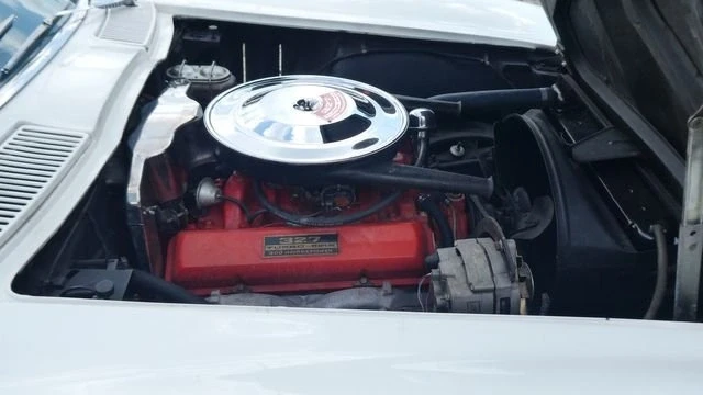 1965 Chevrolet Corvette C2 - Image 10 of 20