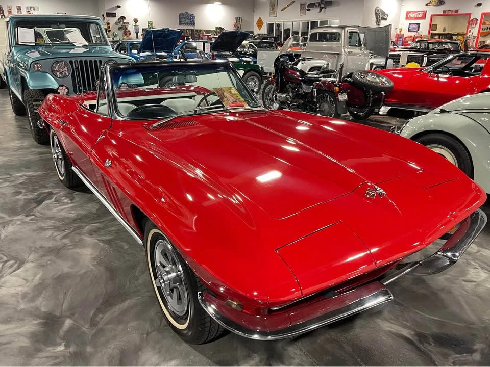1965 Chevrolet Corvette C2 - Image 5 of 11