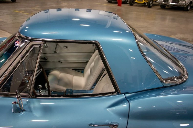 1965 Chevrolet Corvette C2 - Image 10 of 16