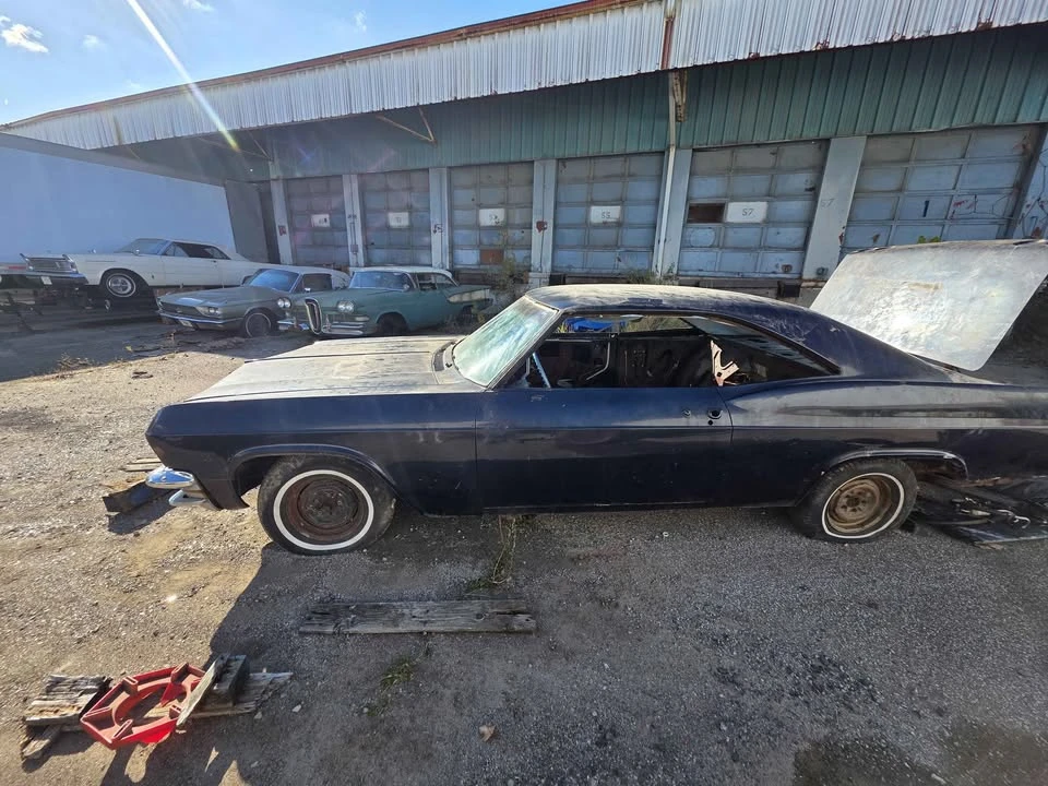 1965 Chevrolet Impala 4th Gen - Image 3 of 20