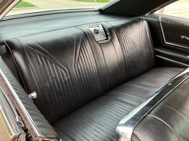 1965 Chevrolet Impala SS 4th Gen - Image 8 of 11