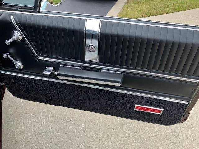 1965 Chevrolet Impala SS 4th Gen - Image 6 of 11