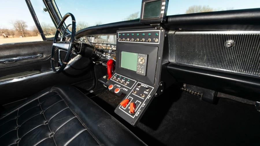 1965 Chrysler Imperial 2nd Gen - Image 12 of 14