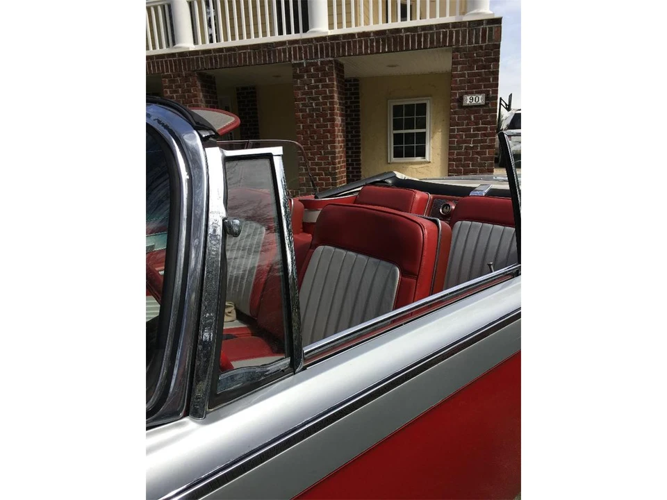 1965 Chrysler Imperial 2nd Gen - Image 25 of 28