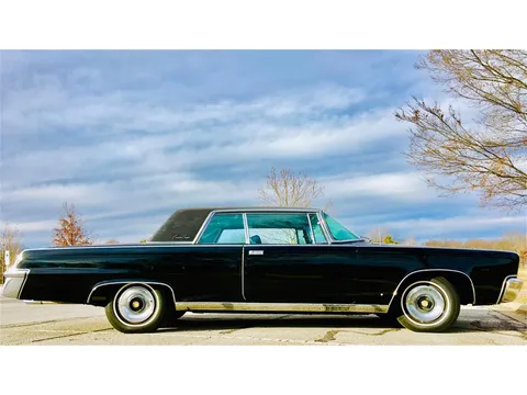 1965 Chrysler Imperial Crown Coupe