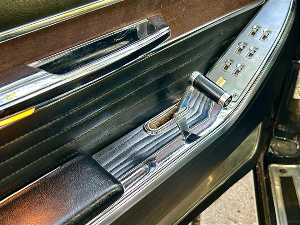 1965 Chrysler Imperial 2nd Gen - Image 7 of 15